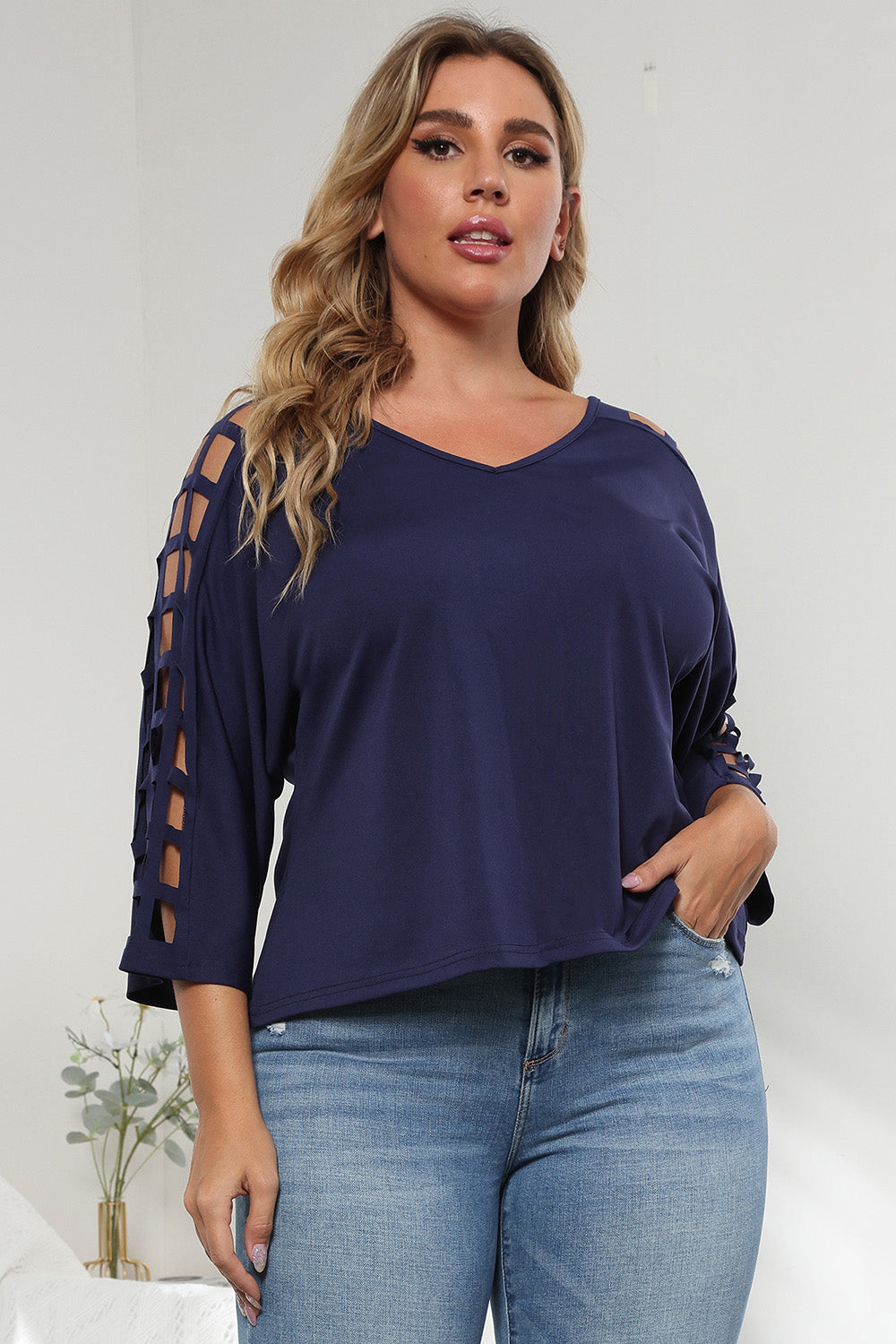 Chic Cutout 3/4 Sleeve Top