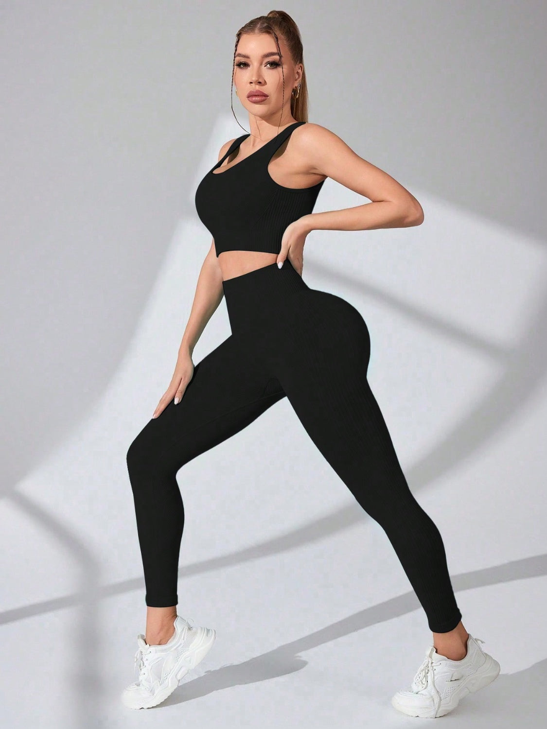 Scoop Neck Active Set