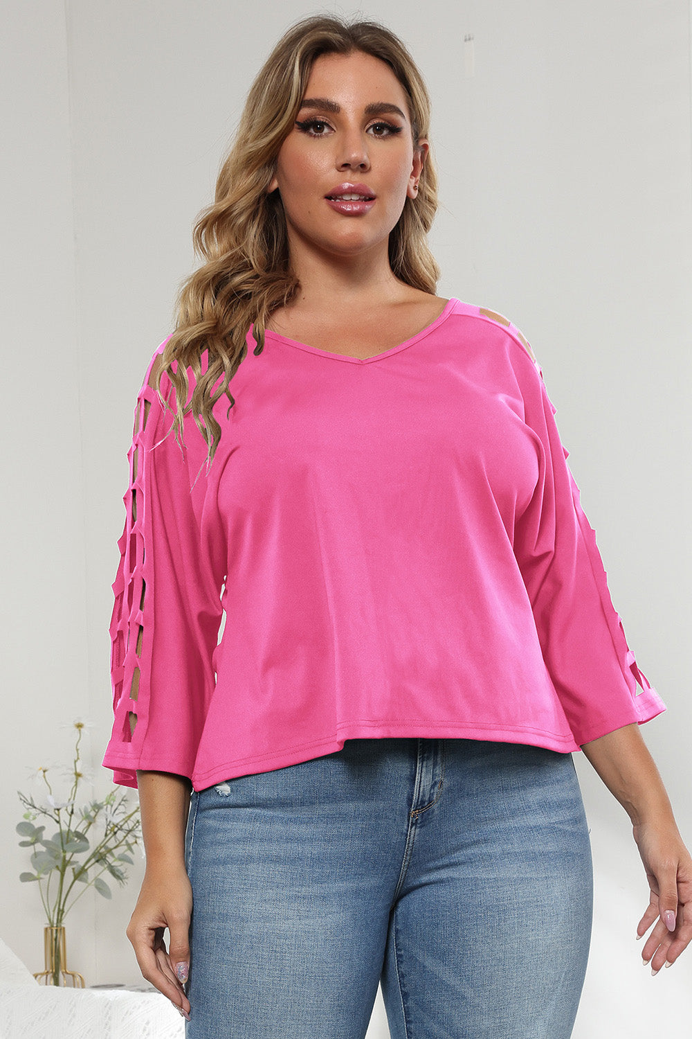 Chic Cutout 3/4 Sleeve Top