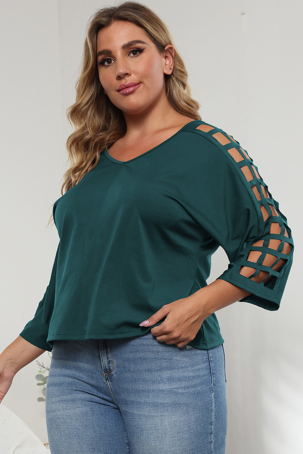 Chic Cutout 3/4 Sleeve Top