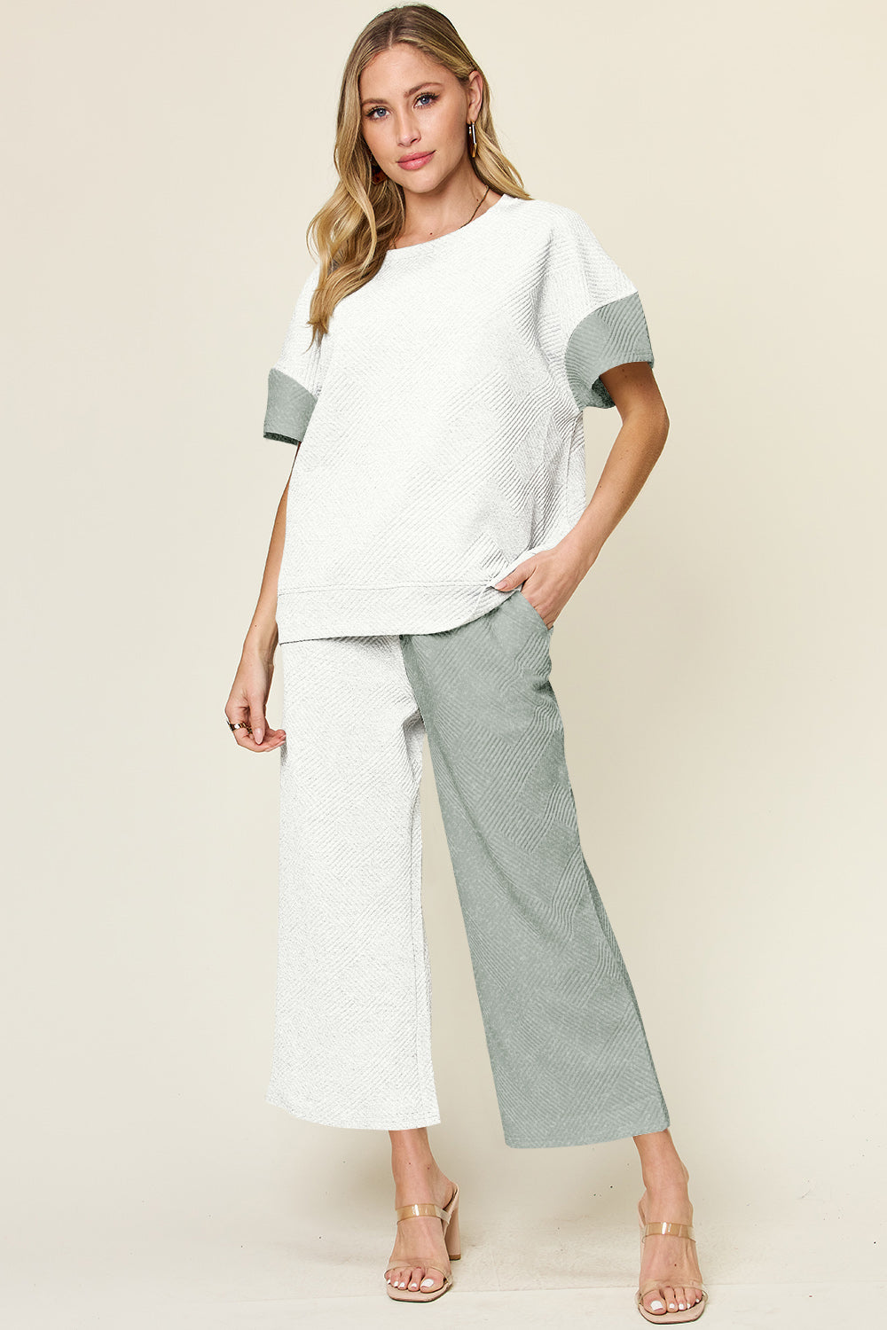 Textured Contrast T-Shirt & Wide-Leg Pants Set