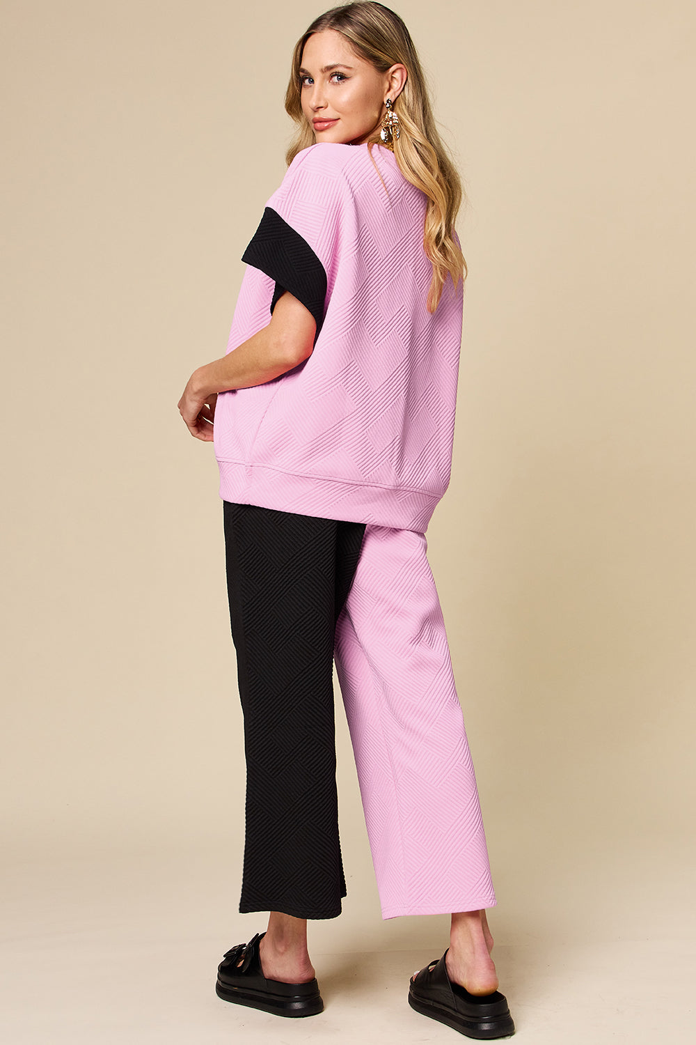 Textured Contrast T-Shirt & Wide-Leg Pants Set